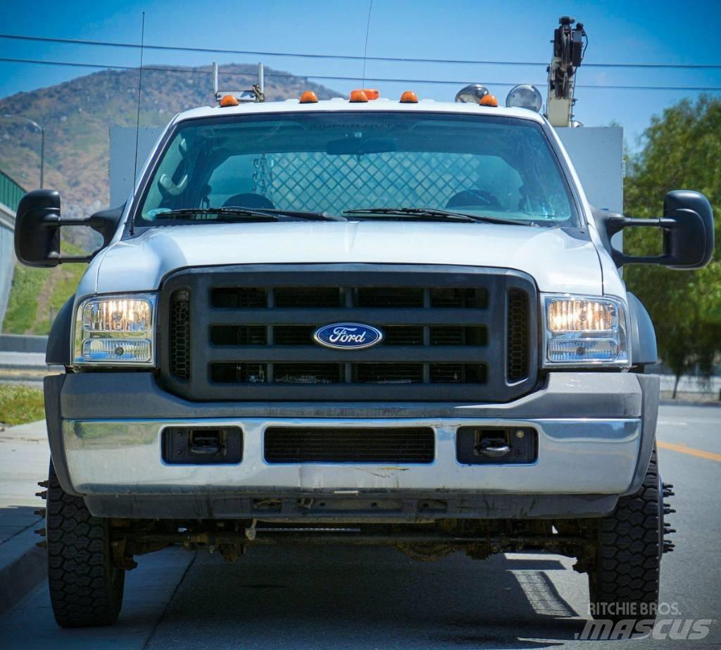 Ford F 550 Plogbilar