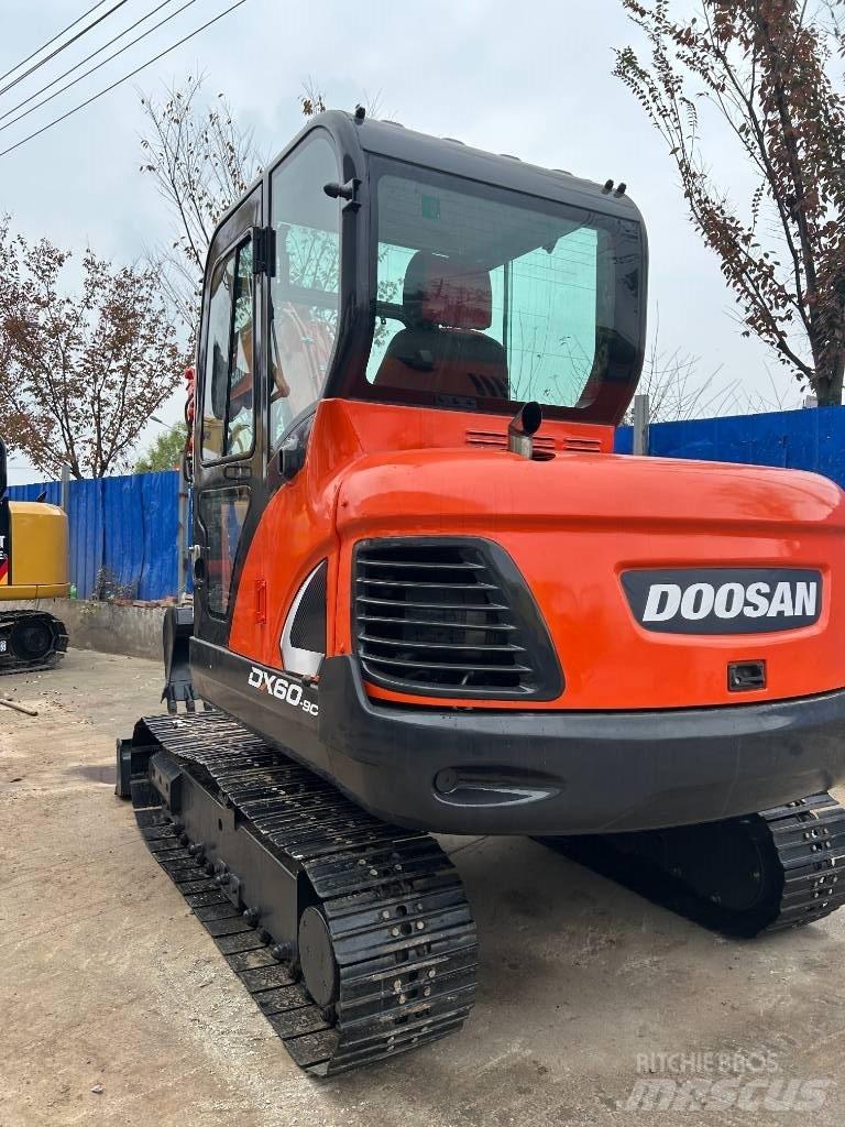 Doosan DX 60 Minigrävare < 7t