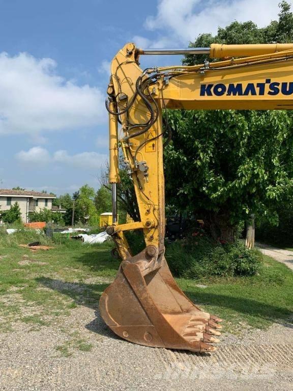 Komatsu PC 210 NLC-8 Bandgrävare