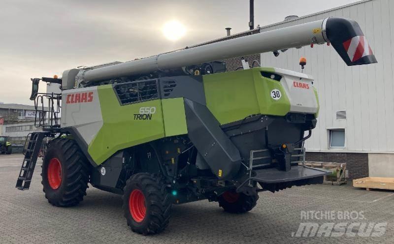 CLAAS TRION 650 Skördetröskor