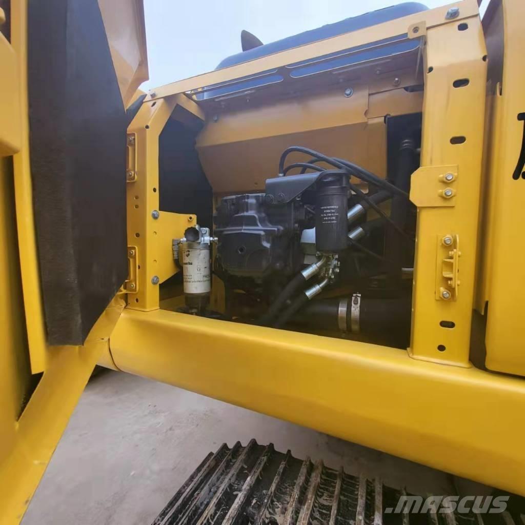 Komatsu PC 210 Bandgrävare