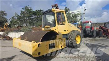 Bomag BW 211 D-40 Tvåvalsvältar