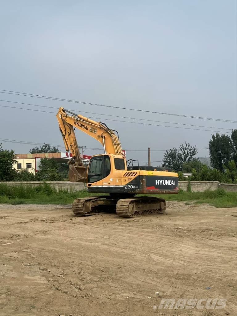 Hyundai R220-9S Bandgrävare