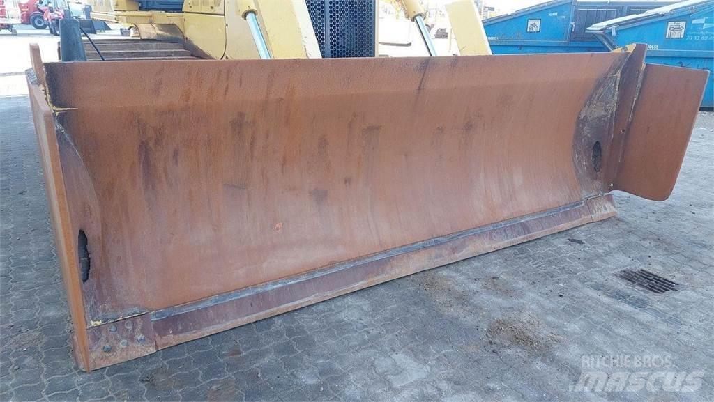 Komatsu D65PX-18 Bandschaktare
