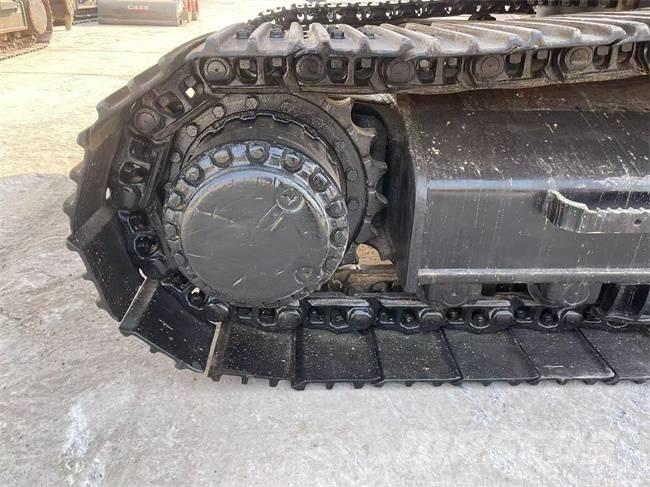 CAT 325 CL Bandgrävare