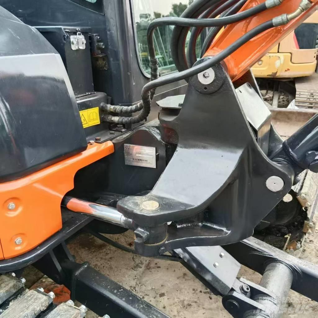 Hitachi ZX 50 U Minigrävare < 7t