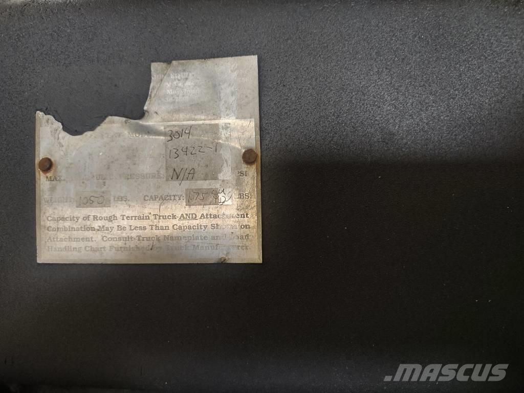 CAT TH 514 C Teleskoplastare