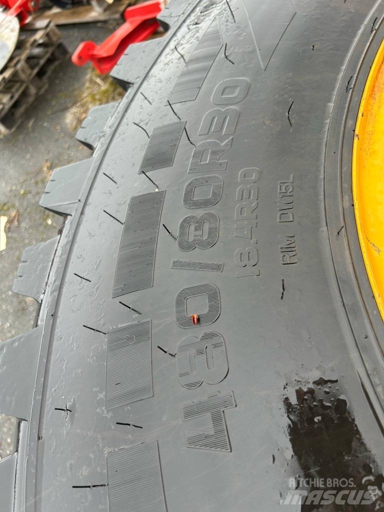 JCB 4220 FASTRAC Traktorer