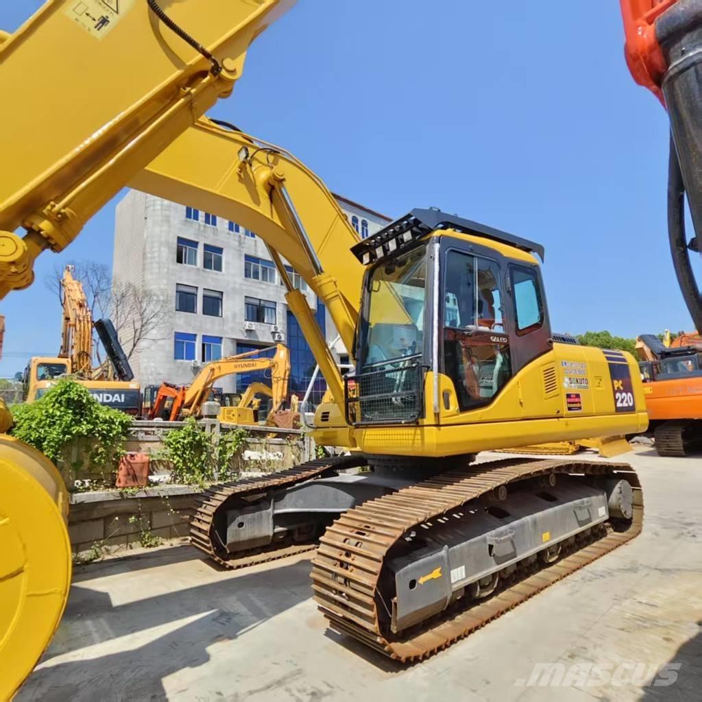 Komatsu PC 220-7 Bandgrävare