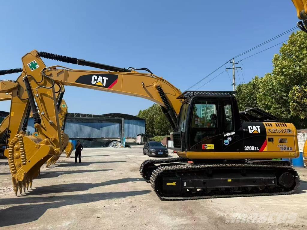 CAT 320 D Bandgrävare