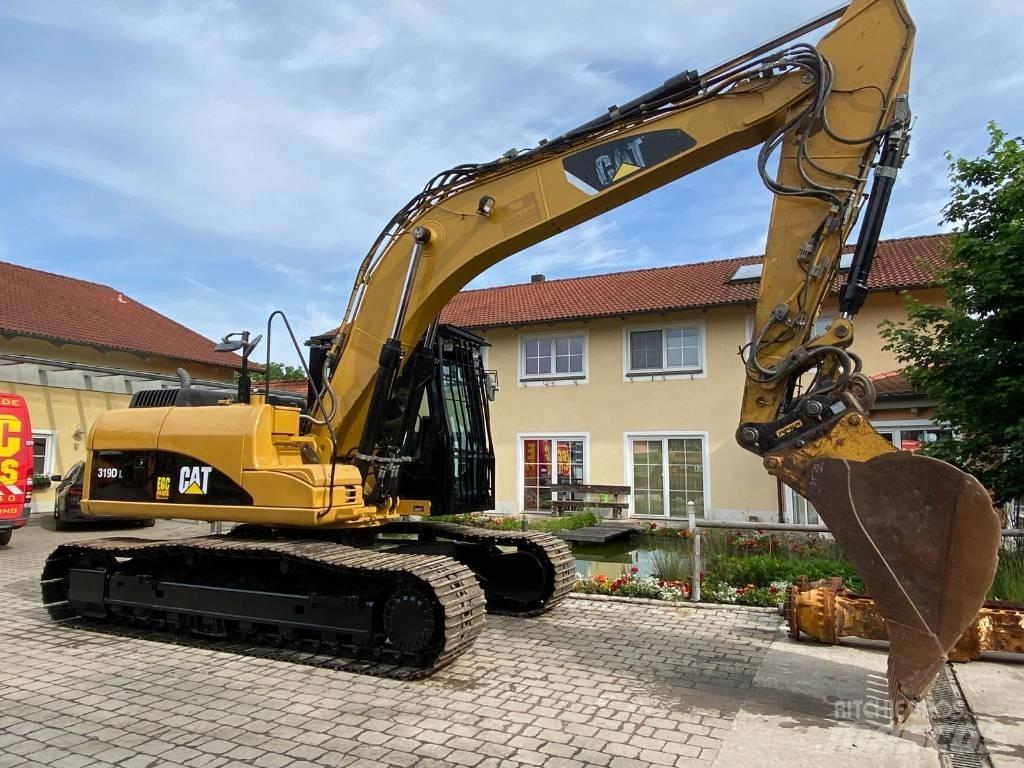 CAT 319 D L Bandgrävare