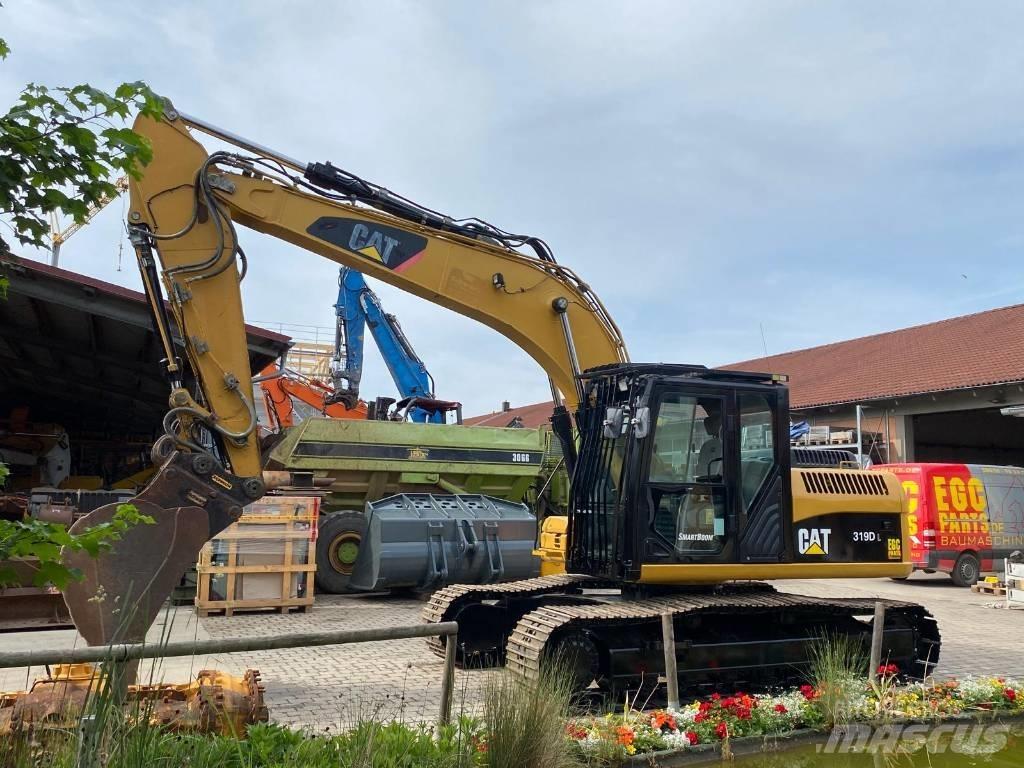 CAT 319 D L Bandgrävare