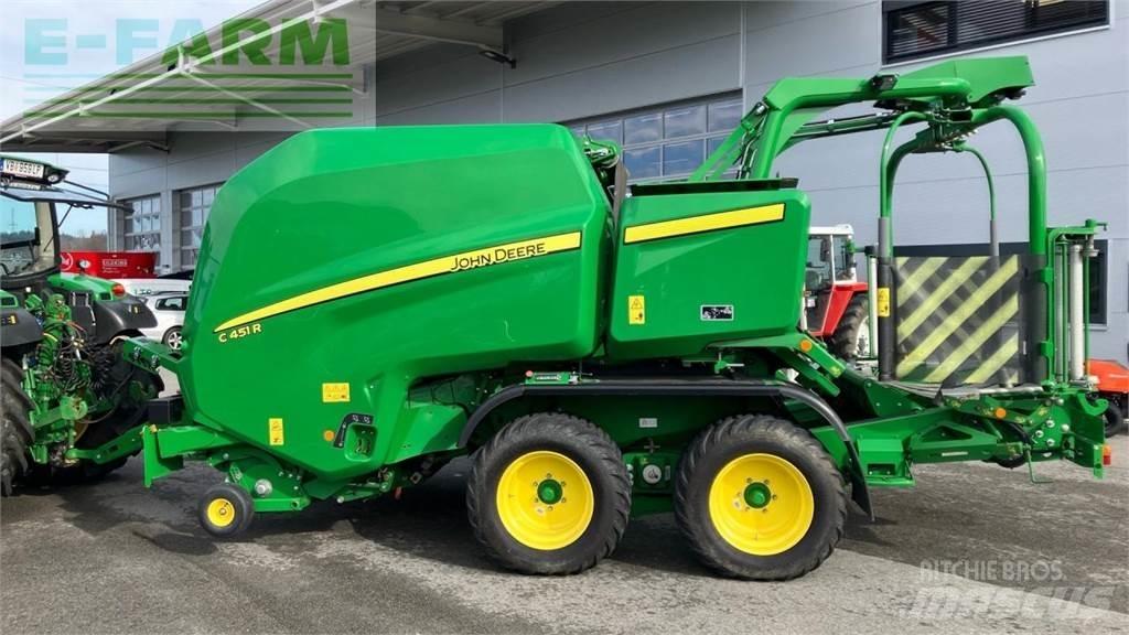 John Deere C451R Fyrkantspressar