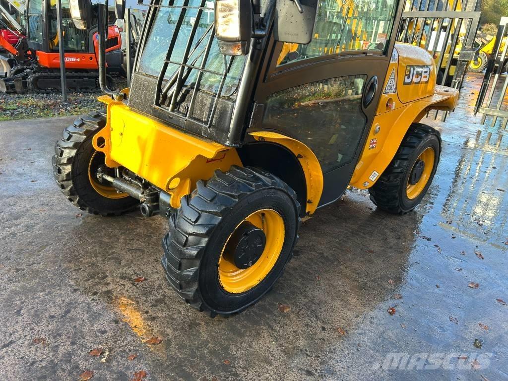 JCB 520-40 Teleskoplastare