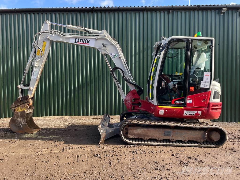 Takeuchi TB 250 Minigrävare < 7t