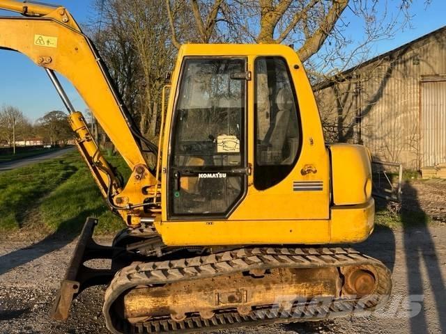 Komatsu PC 75 Midigrävmaskiner 7t - 12t