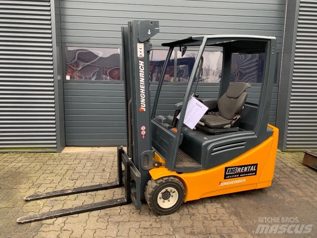Jungheinrich EFG 218 Elmotviktstruckar