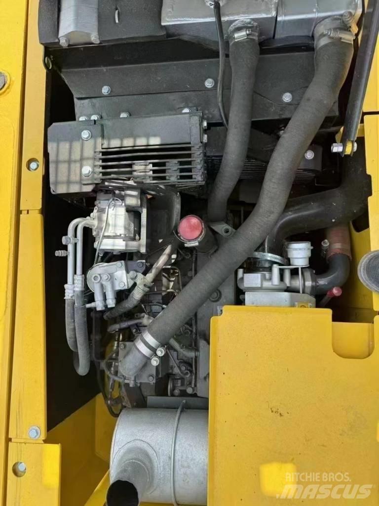 Komatsu PC 130 Bandgrävare