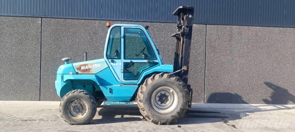 Manitou M 26.4 Terrängtruck