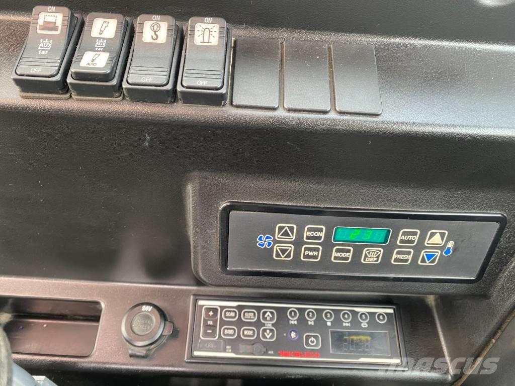 Takeuchi TB 2150 R Bandgrävare