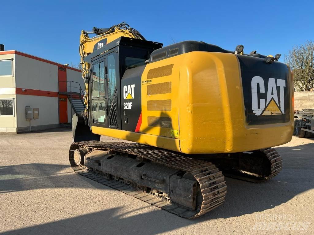 CAT 320 FL Bandgrävare