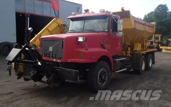 Volvo WG Snöblad och plogar