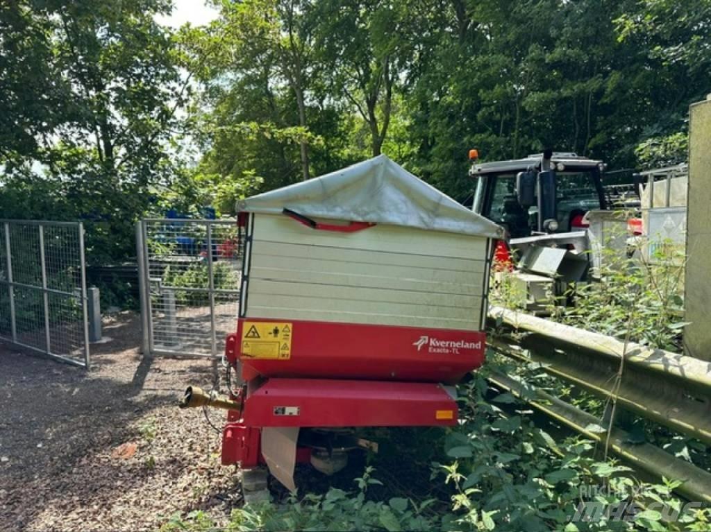 Kverneland TL3900 Mineralgödselspridare