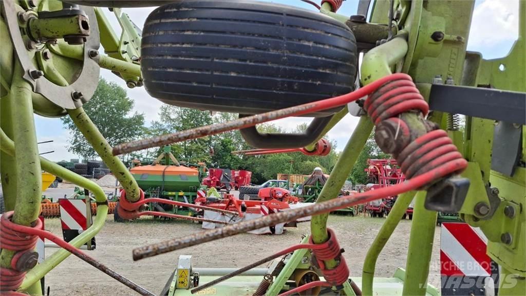CLAAS Volto 900 Vändare och luftare