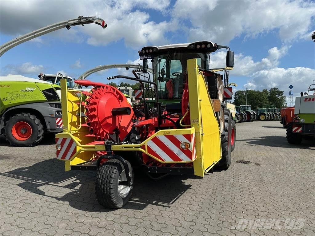 Fendt Katana 650 Fälthackar