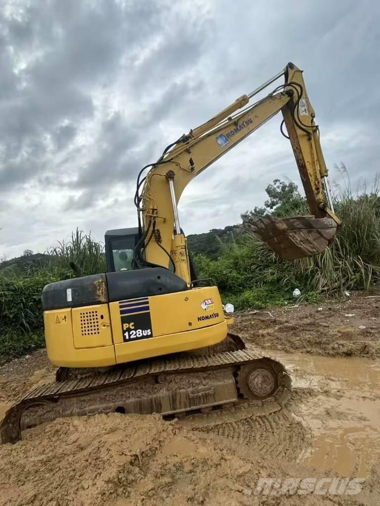 Komatsu PC 128 US Bandgrävare