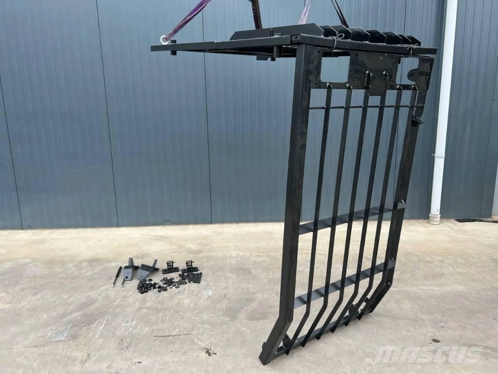 CAT 325D Guard Hytter och interiör