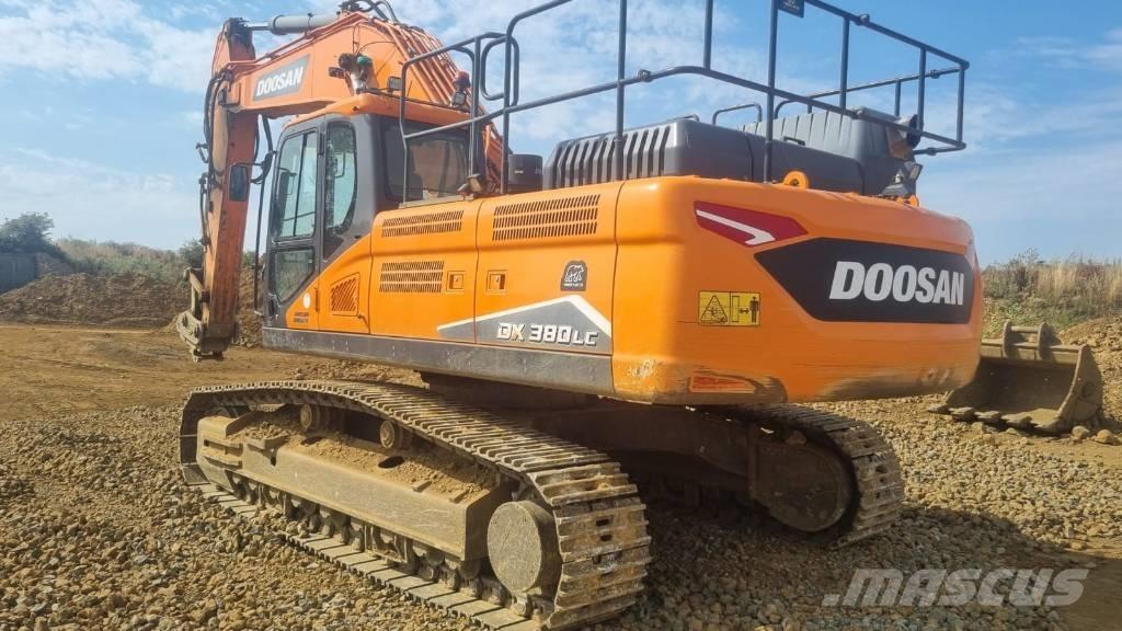 Doosan DX 380 LC - 7 Bandgrävare