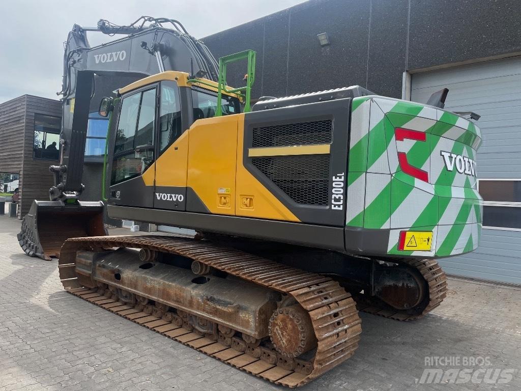 Volvo EC300EL Bandgrävare