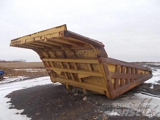CAT 777B Gruvtruck