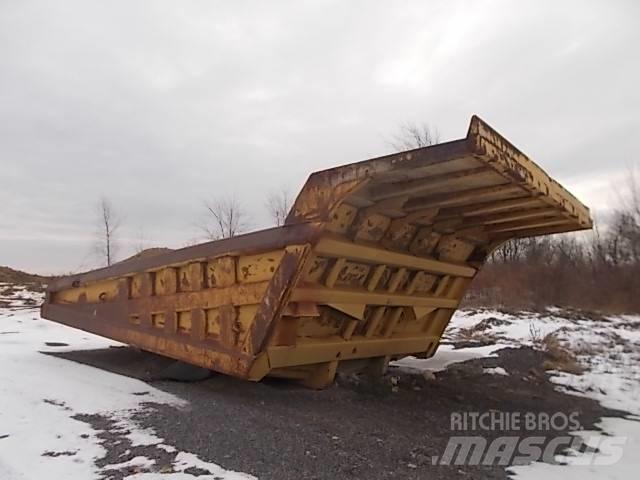 CAT 777B Gruvtruck