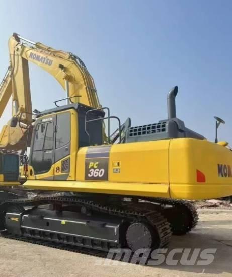 Komatsu 360-8MO Bandgrävare