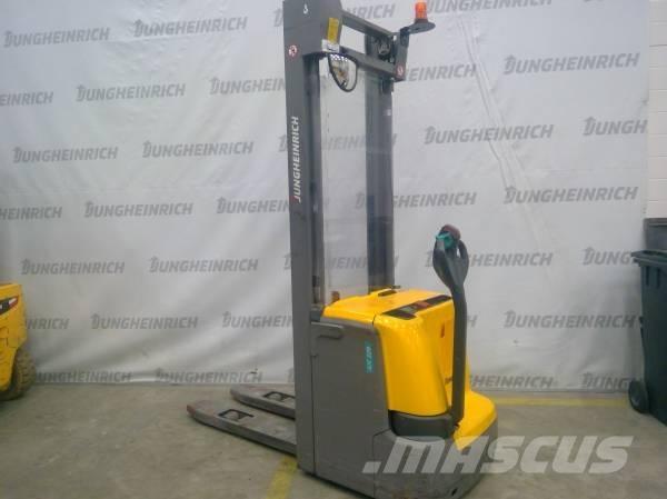 Jungheinrich EJC 220 Staplare-led