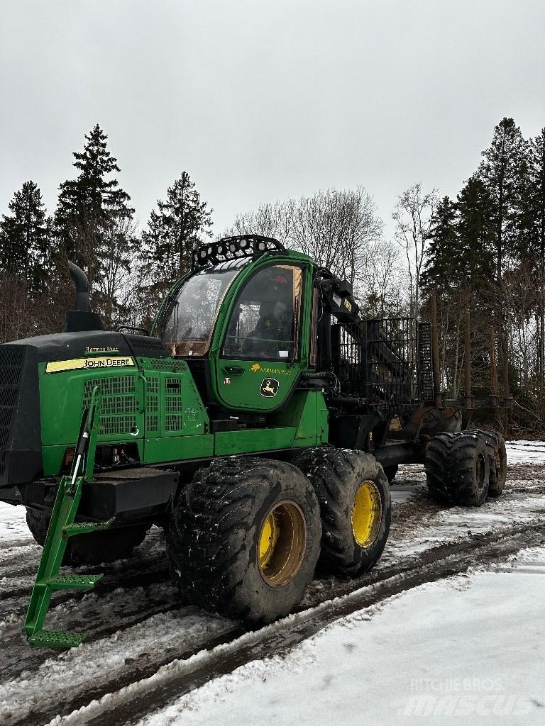 John Deere 1510G Skotare
