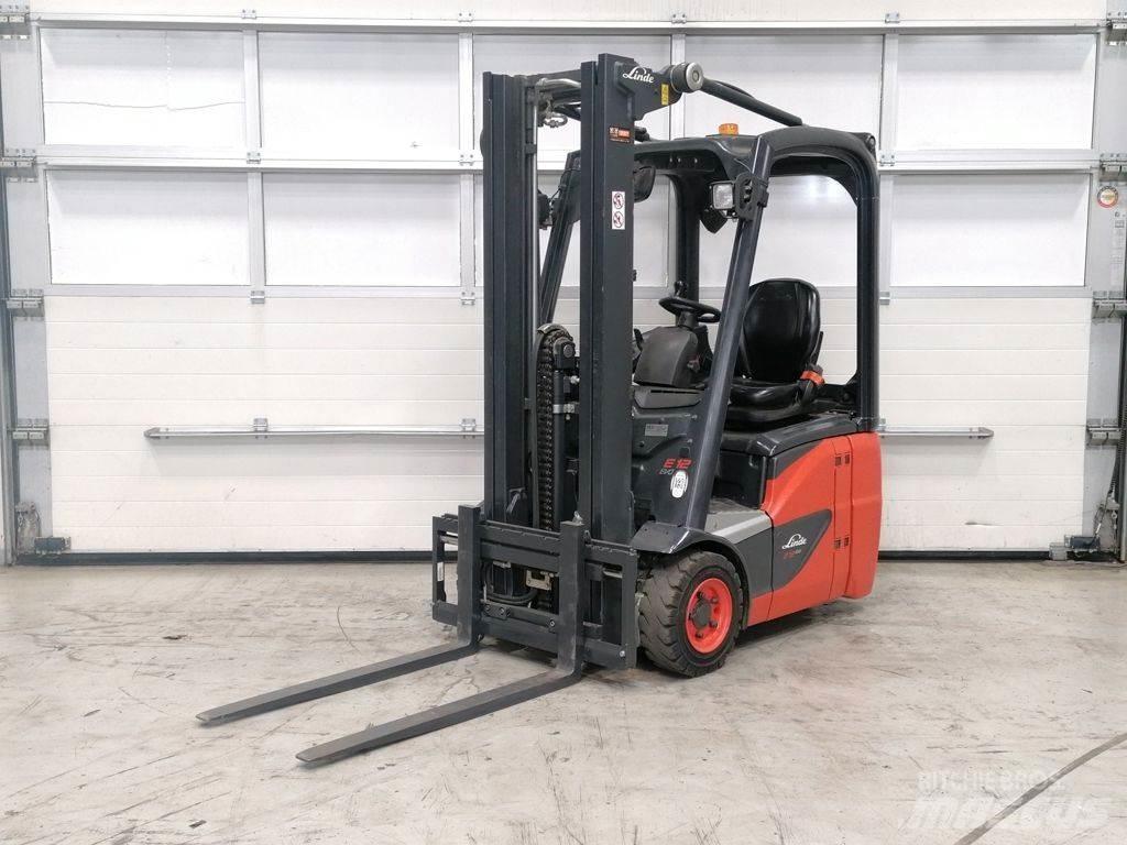 Linde E12-02 Elmotviktstruckar