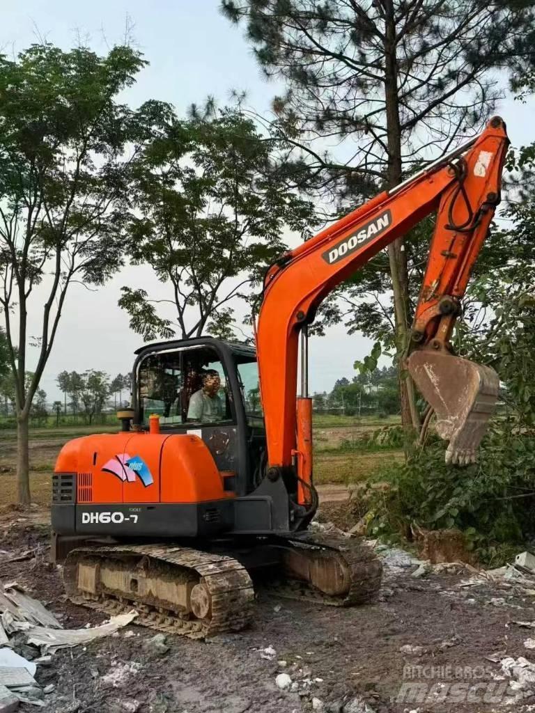 Doosan DH 60-7 Minigrävare < 7t