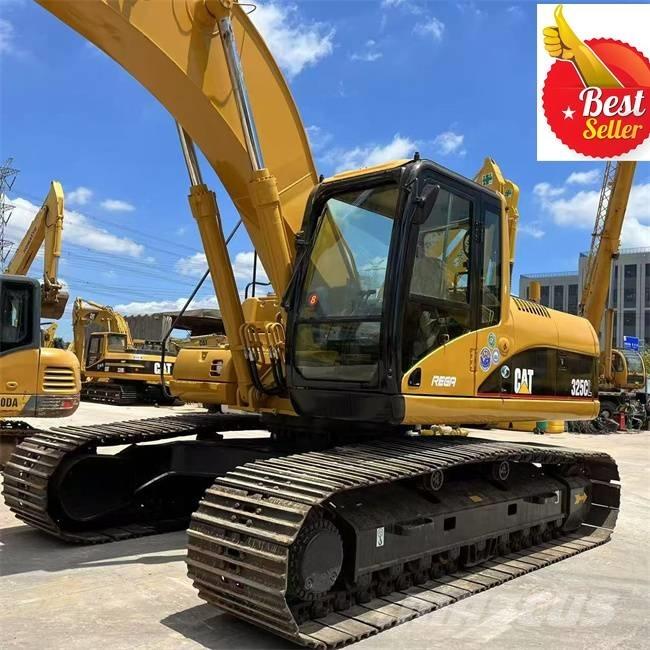 CAT 325 CL Bandgrävare
