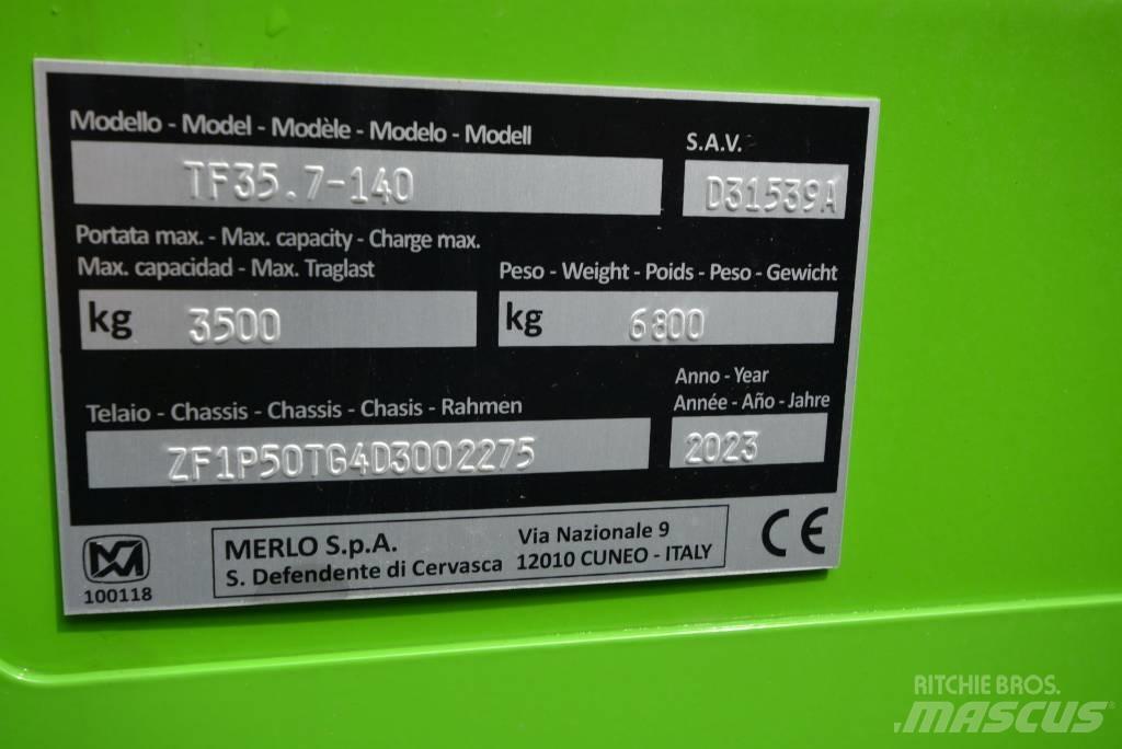 Merlo TF 35.7-140 Teleskoplastare