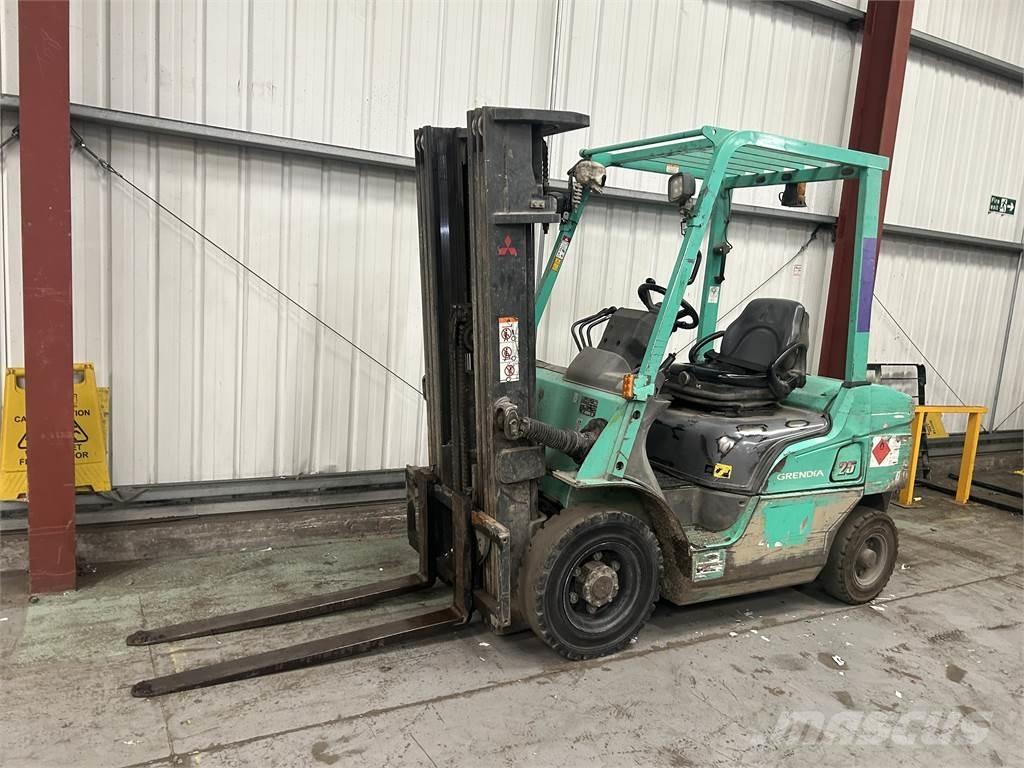 Mitsubishi FD25NT Dieselmotviktstruckar