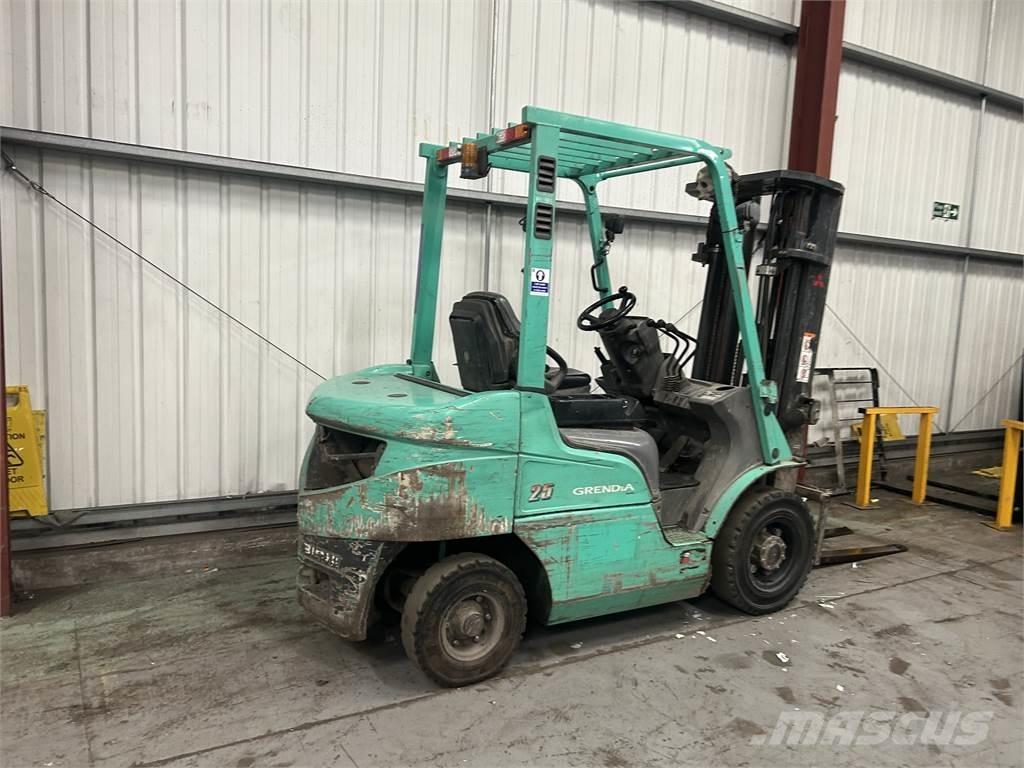 Mitsubishi FD25NT Dieselmotviktstruckar