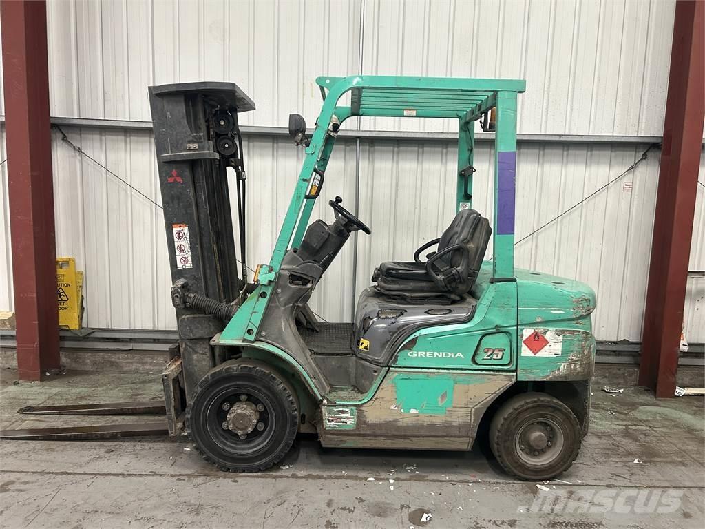 Mitsubishi FD25NT Dieselmotviktstruckar