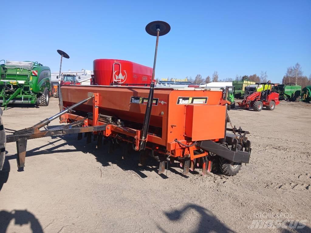 Tume HKL4000 Kombisåmaskiner