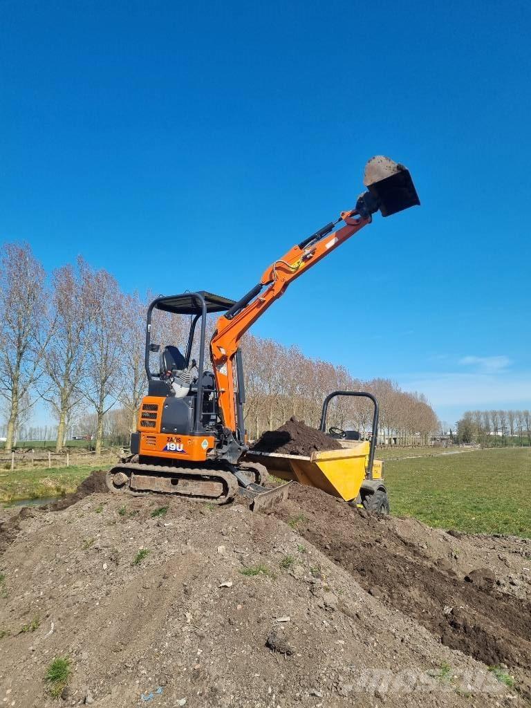 Hitachi ZX 19 U Minigrävare < 7t