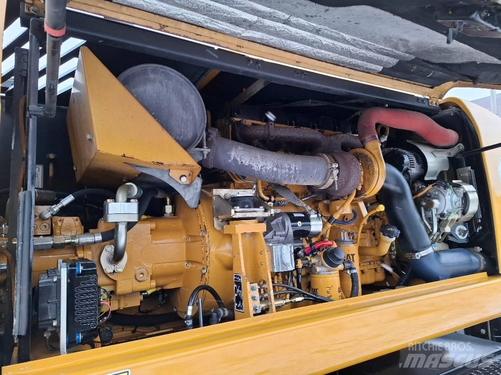 CAT 316 D Hjulgrävare