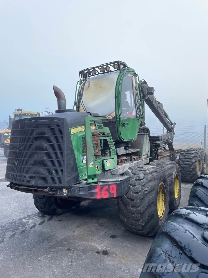 John Deere 1210E Skotare