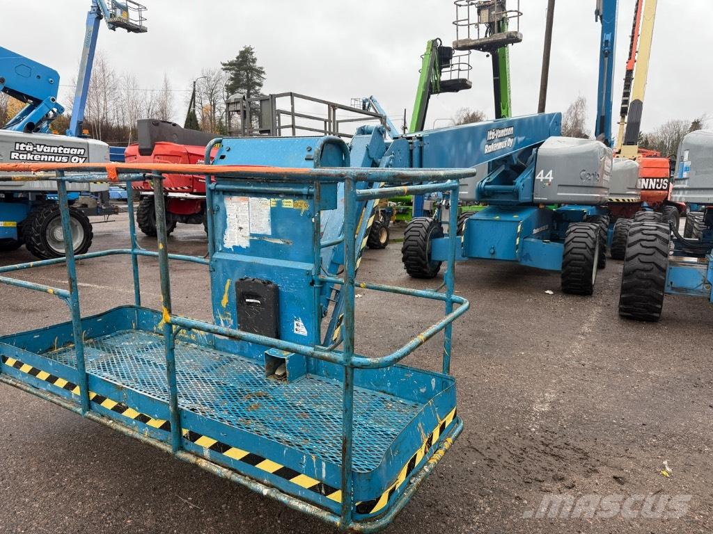 Genie S 65 Bomliftar
